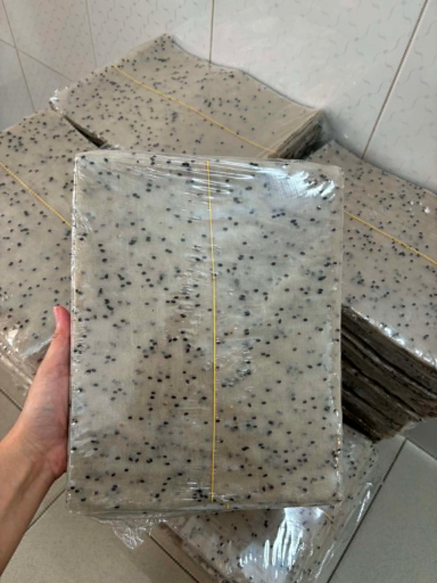 Bánh Tráng Mè Phan Rang 1 Kg | Black Sesame Rice Paper